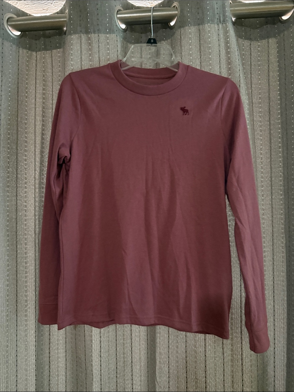 abercrombie kids Long Sleeve Crew Tee in Plum